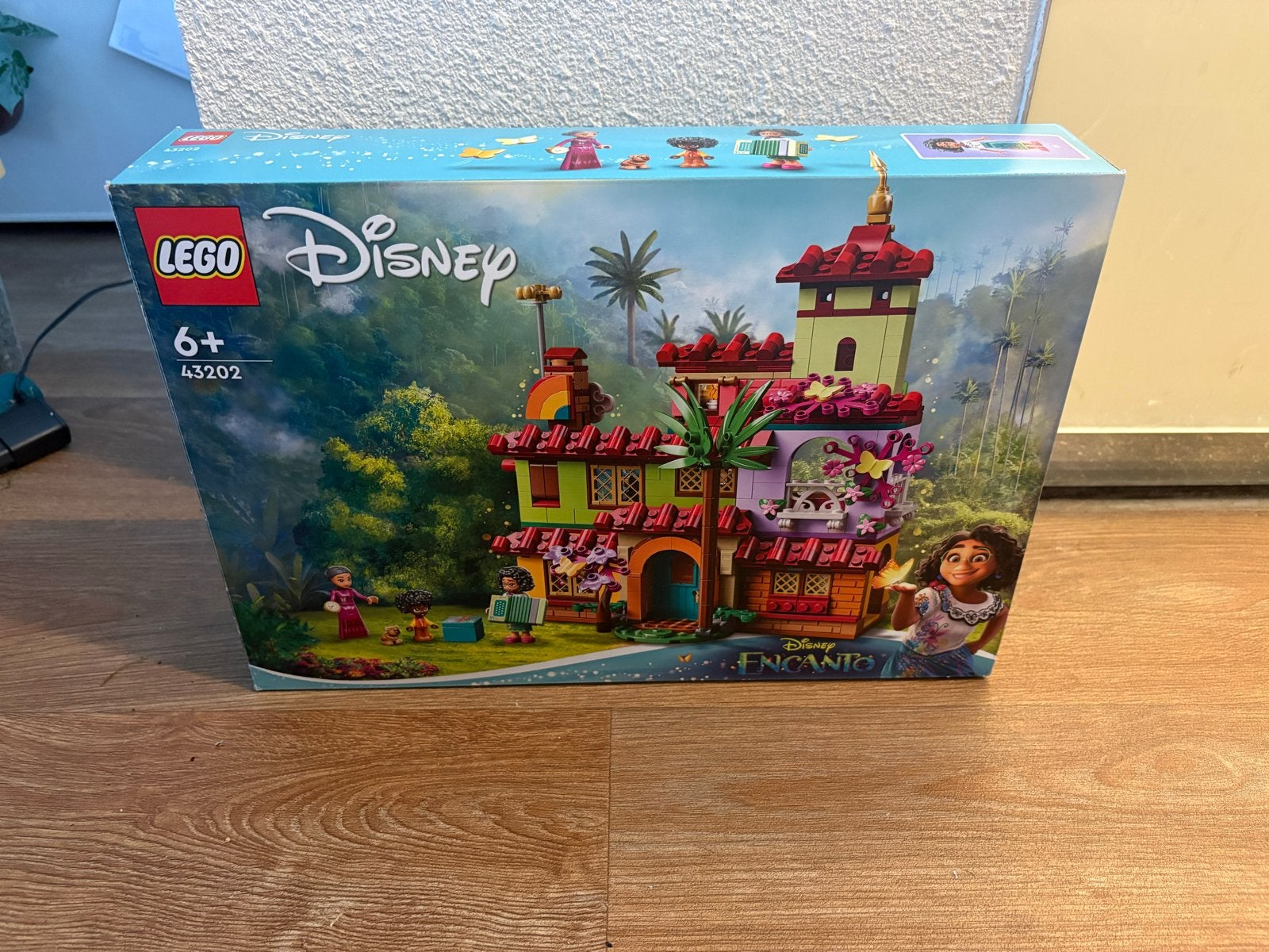 LEGO Disney Encanto Het Madrigal Huis 43202, Inclusief minifiguren, Gebruikt, Lego, Ophalen of Verzenden