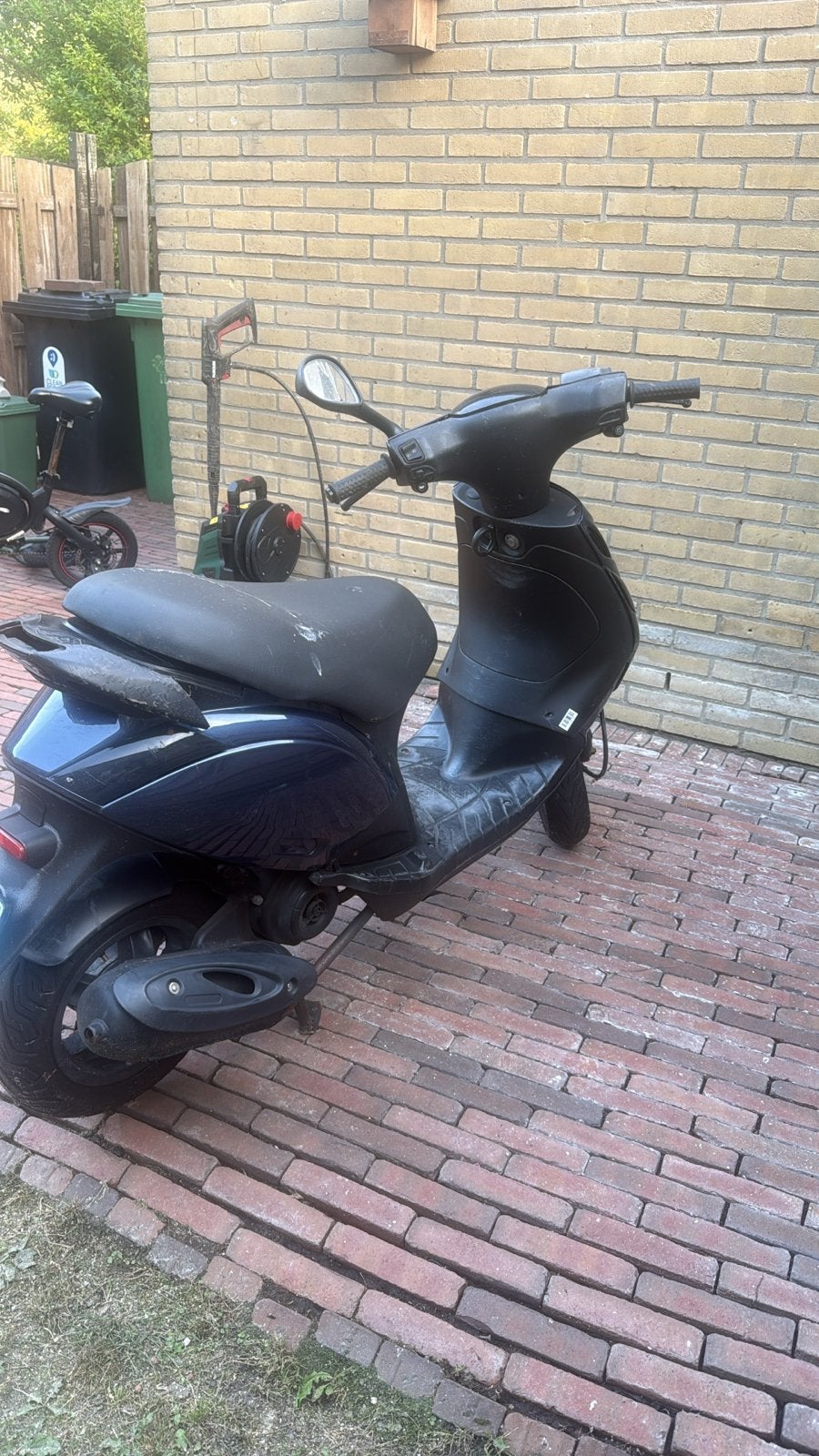 Blauwe scooter met gebruikssporen, Ophalen of Verzenden, Gebruikt, Benzine, Overige merken