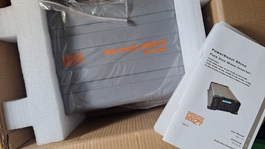 Nieuw Power Boozt Rhino Pure Sine Wave Inverter omvormer, Ophalen, Nieuw