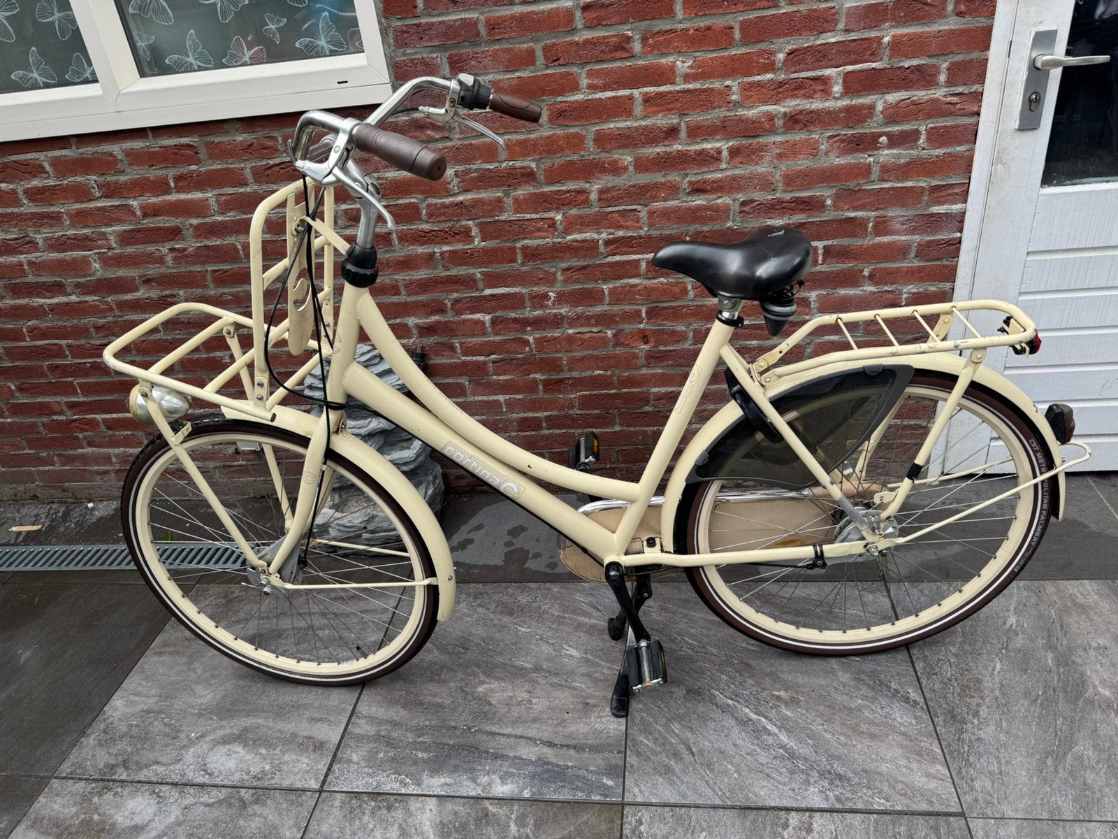 Cortina loots transportfiets damesfiets, Fietsen en Brommers, Ophalen of Verzenden, Zo goed als nieuw, Overige merken, Versnellingen