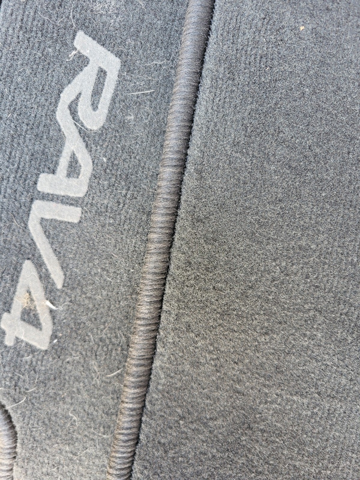 Toyota RAV4 Mattenset 3-deurs en 5-deurs (2001-2005), Ophalen of Verzenden