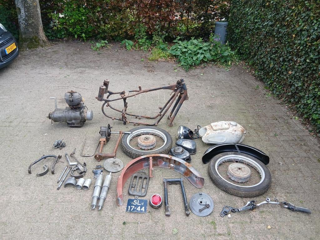 BMW r26 project onderdelen,   r25 r26 r27 r50 r51/3, Motoren, Ophalen