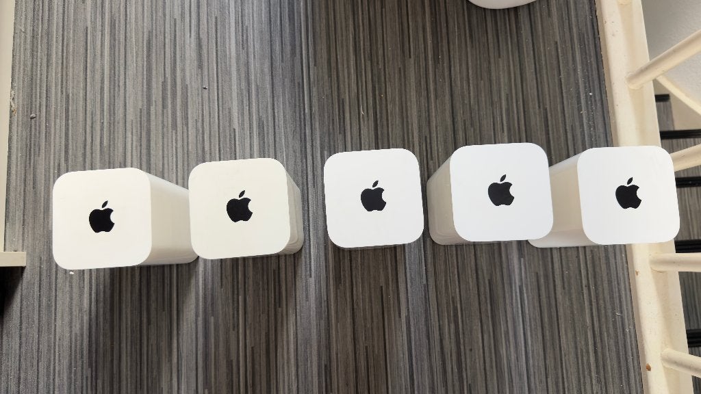 Apple AirPort Extreme 5 stuks model A1521, Ophalen of Verzenden, Gebruikt, Router, Apple AirPort Extreme