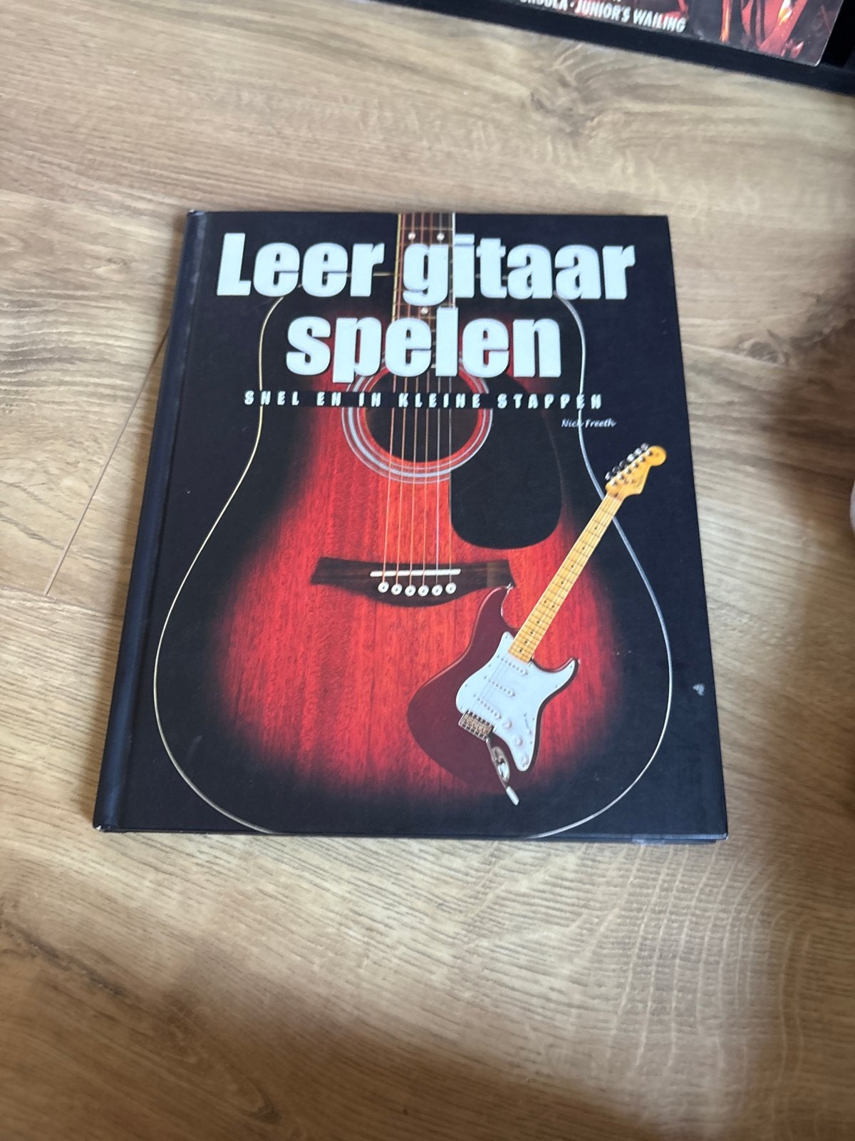 Leer gitaar spelen: Snel en in kleine stappen