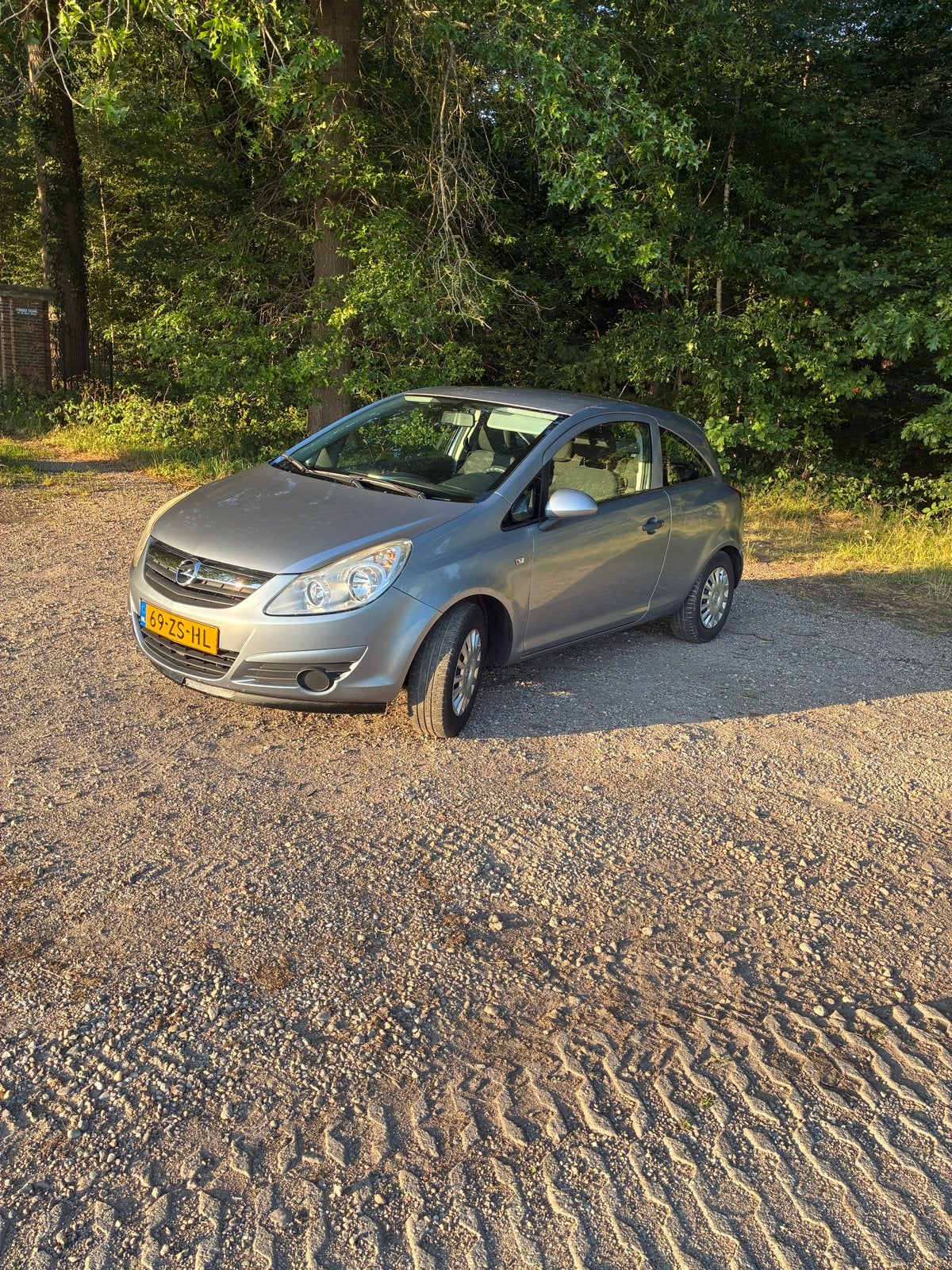 Opel Corsa 1.2 16V 3D Easytronic 2008 Grijs, 450 kg, 40 €/maand, 1229 cc, Origineel Nederlands