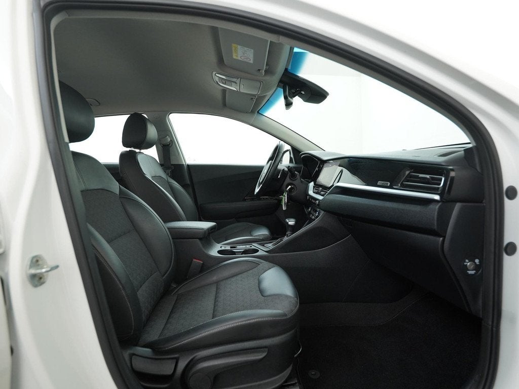 Kia Niro 1.6 GDi PHEV DynamicLine | Camera | Apple/Android C, Auto's, Kia, 12 maanden, Gebruikt, Leder en Stof, Wit