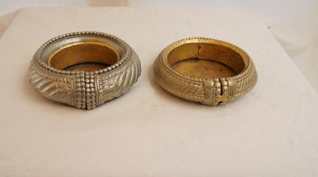 Enkel / armband ( Azia, Antiek en Kunst, Ophalen of Verzenden