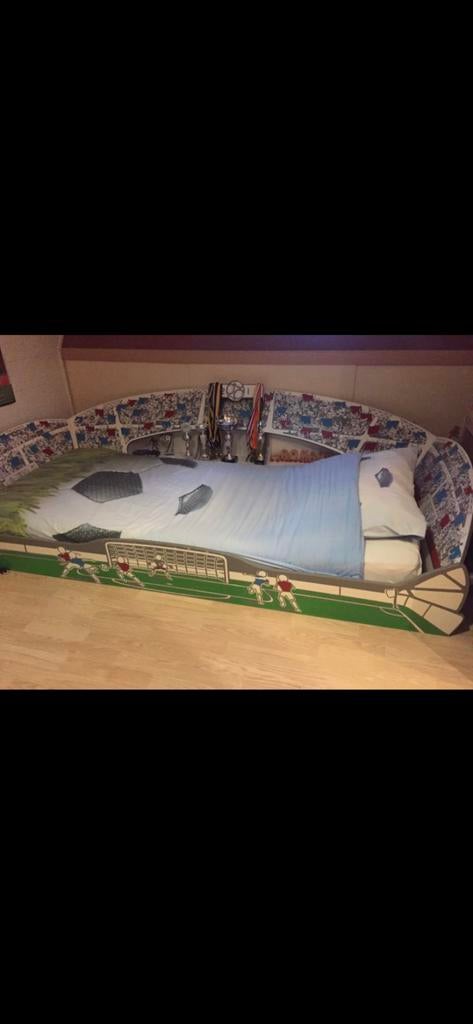 Voetbalstadion jongens bed, Ophalen, 85 tot 100 cm, Gebruikt, Matras