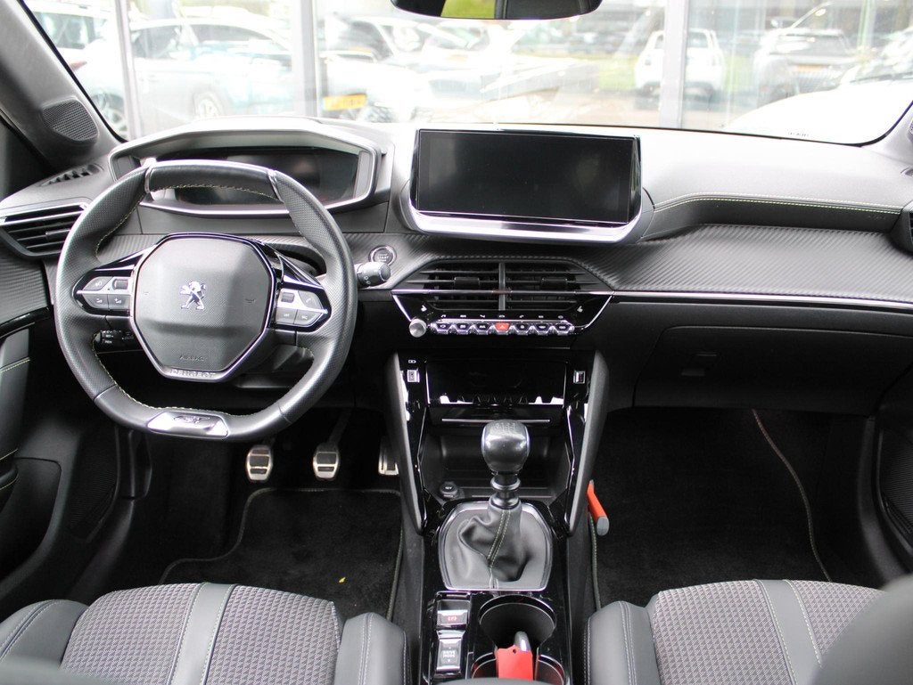Peugeot 208 1.2 PureTech GT | Navi / Camera / Climate, Auto's, Peugeot, Voorwielaandrijving, 12 maanden, 101 pk, Gebruikt