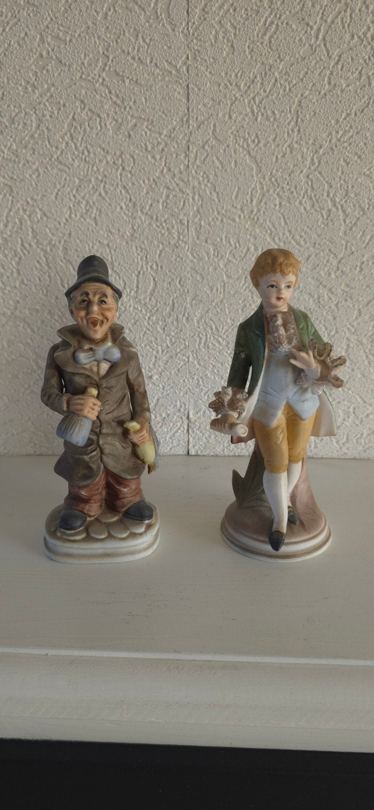 Twee Vintage Porseleinen Beeldjes: Man en Vrouw, Ophalen
