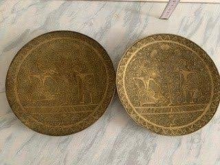 2x Koperen bordjes Geel koper Antiek wandbord € 40,00, Antiek en Kunst, Antiek | Koper en Brons, Ophalen of Verzenden, Koper