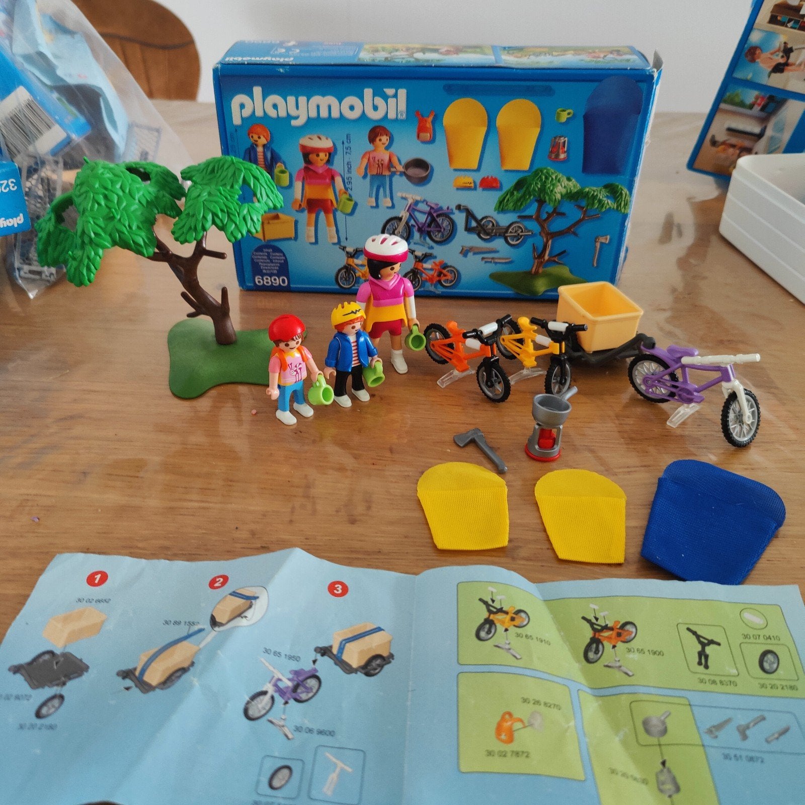 Playmobil 6890: Familie op de fiets - Zo goed als nieuw, Complete set, Voertuig, Ophalen of Verzenden, Zo goed als nieuw
