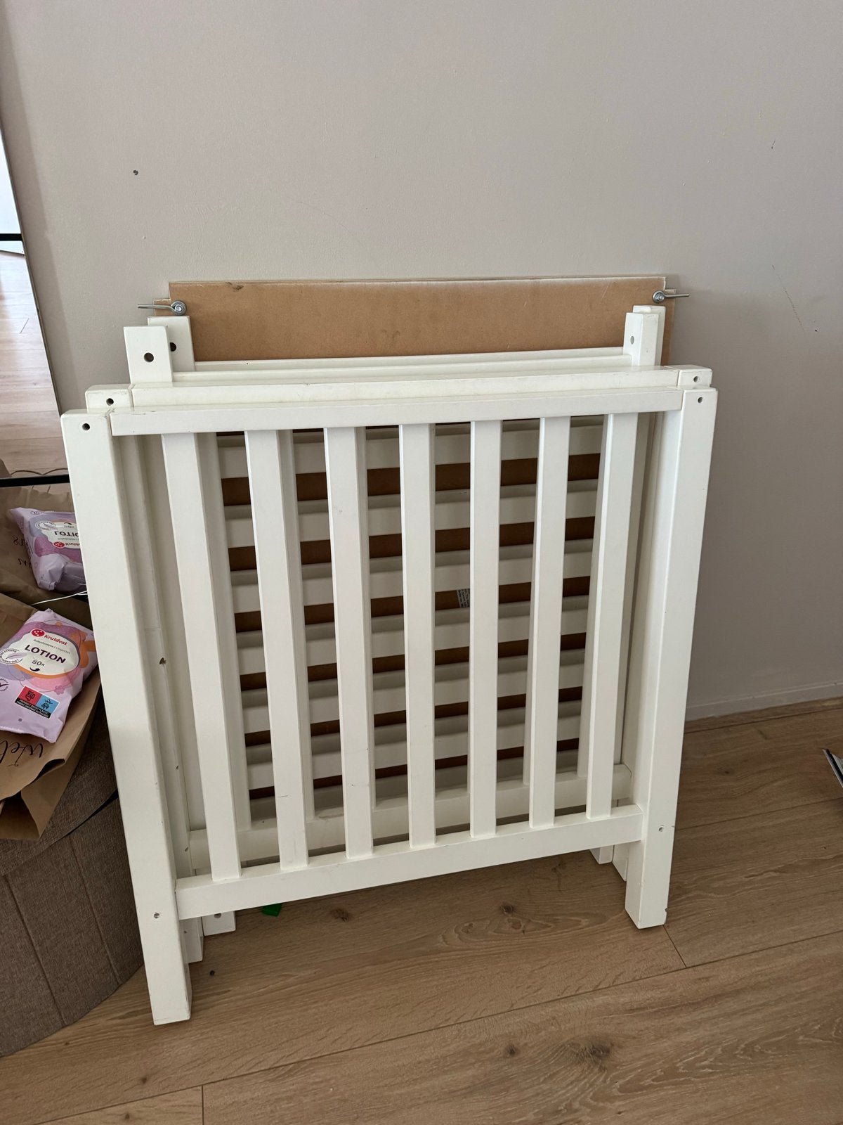 Baby box van Twf - Prima staat, schroeven missen, Ophalen, Gebruikt, Rechthoekig