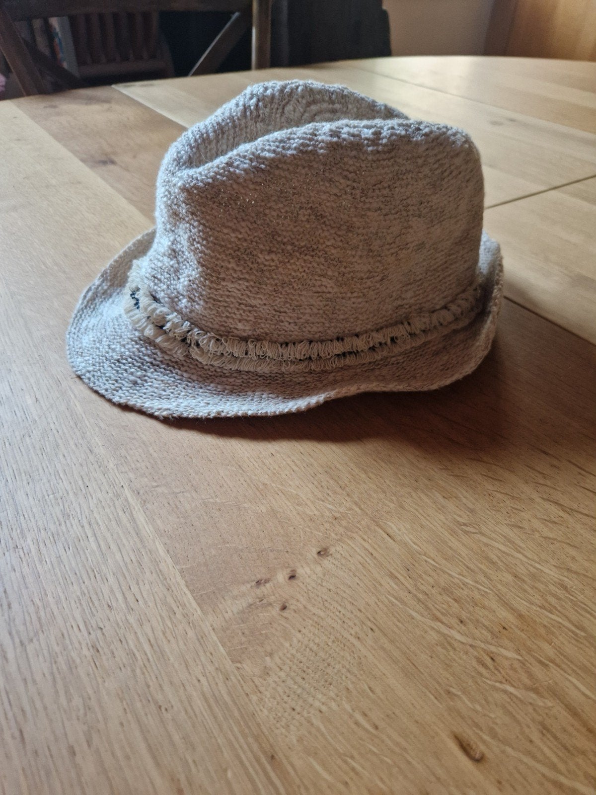 KINDER HOEDJE, Jongetje of Meisje, Hoed, Ophalen of Verzenden, Zo goed als nieuw