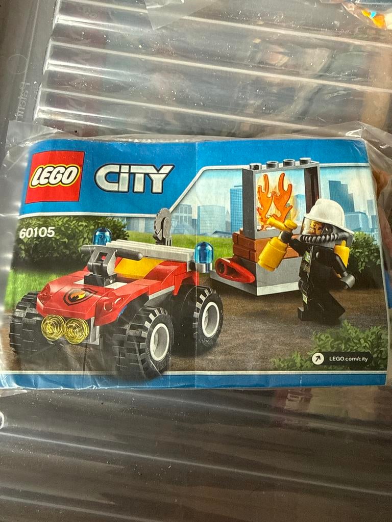 LEGO City Brandweer terreinwagen 60105, Ophalen of Verzenden, Zo goed als nieuw, Complete set, Lego