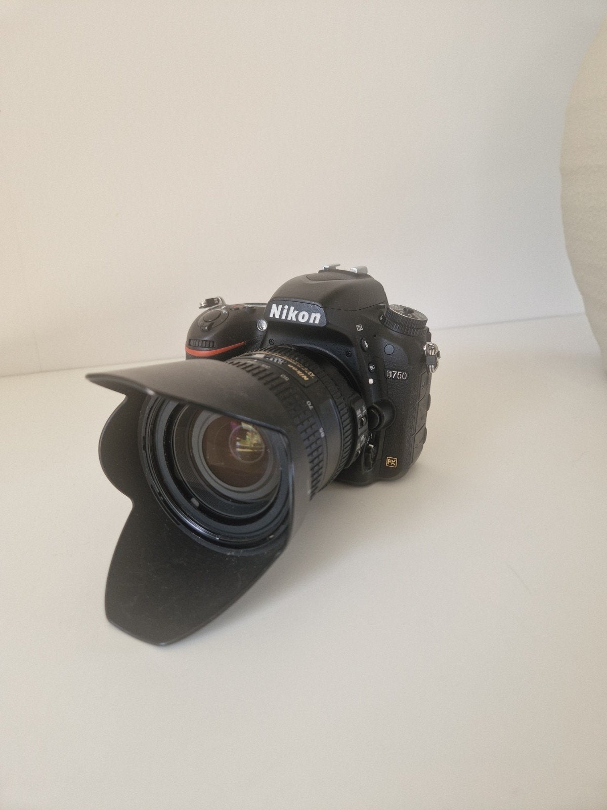 Nikon D750 spiegelreflexcamera met lens en accessoires, Handleiding, Gebruikt, Spiegelreflex, Ophalen of Verzenden