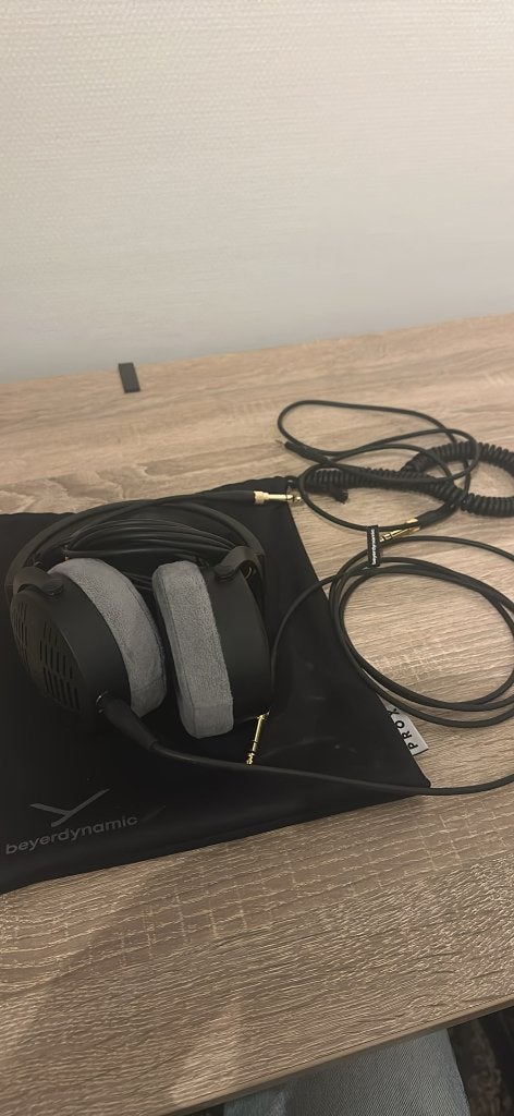Beyerdynamic DT 900 PRO X Open Studio Headphones