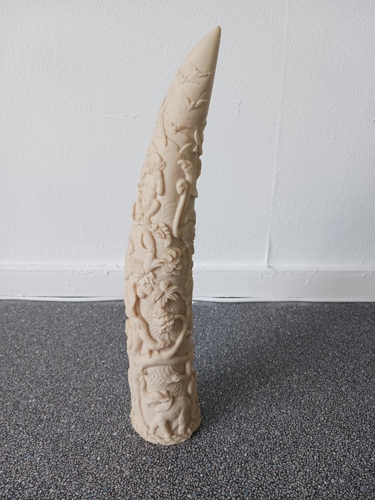 Beeld van kalksteen met afbeeldingen van dieren (Geen ivoor), Ophalen, Zoogdier, 20 - 50 cm, Beeld