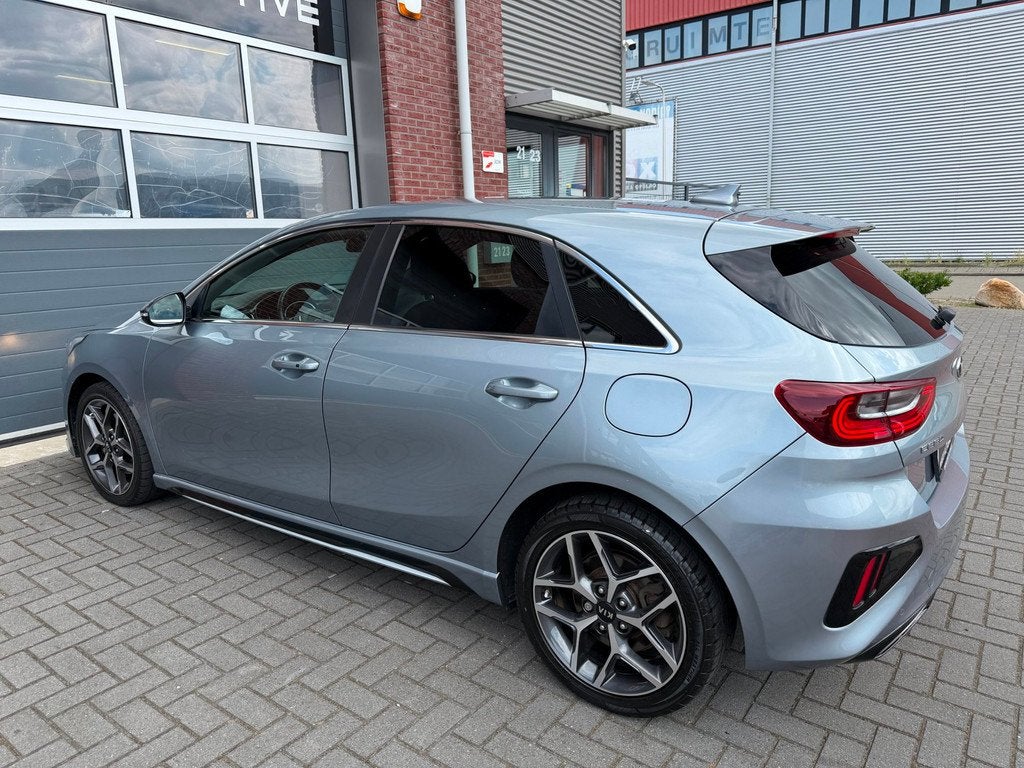 Kia Ceed 1.4 T-GDi GT-Line AUT LED Navi Camera Lane Keyless, Auto's, Kia, Automaat, Leder en Stof, Bedrijf, 600 kg