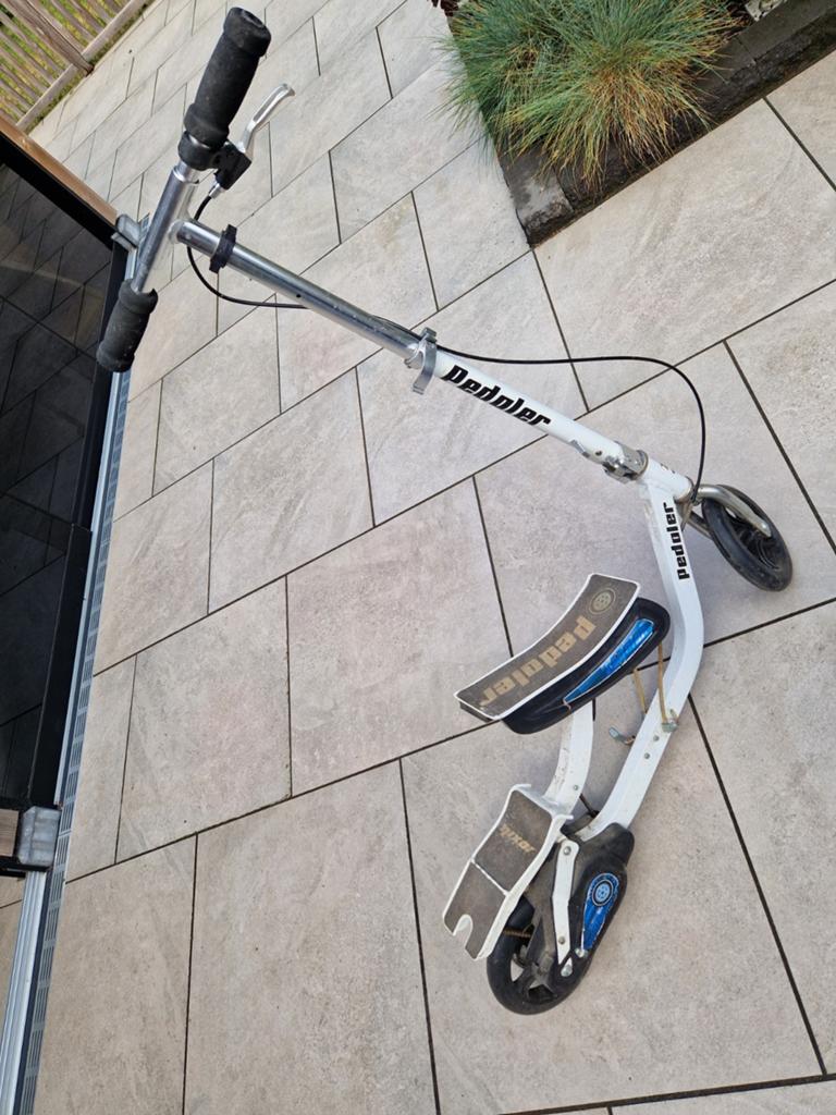 Pedaler, Fietsen en Brommers, Ophalen, Gebruikt, Gewone step, Pedaler