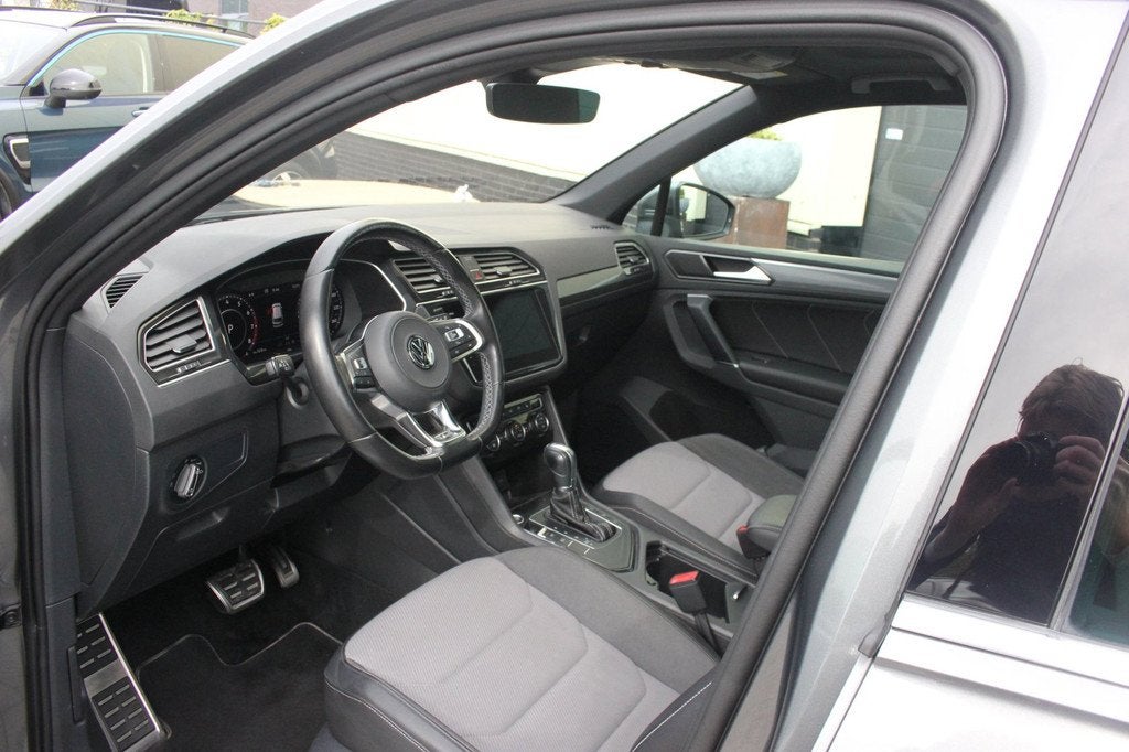 Volkswagen Tiguan 1.4 TSI ACT Highline R-Line | Trekhaak |, Euro 6, 4 cilinders, 150 pk, Leder en Stof