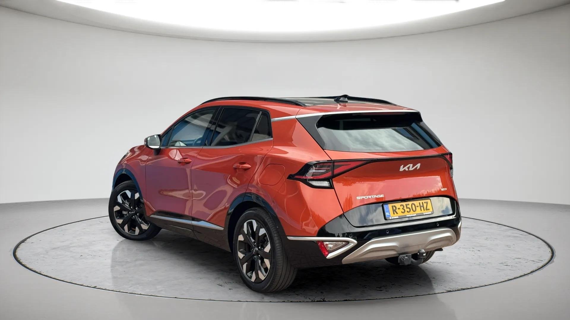 Kia Sportage 1.6 T-GDi Plug-in Hybrid AWD DynamicPlusLine, Auto's, Gebruikt, Overige kleuren, Adaptive Cruise Control, Bedrijf