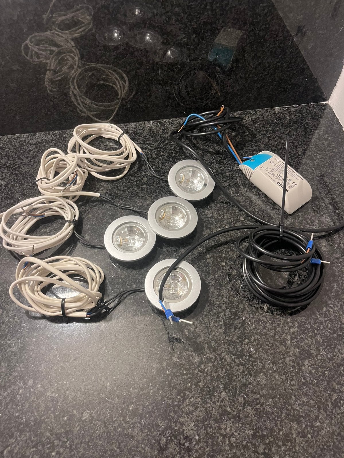 Hallogeenspotjes (4) met travo, Ophalen of Verzenden, Gebruikt, Minder dan 50 watt