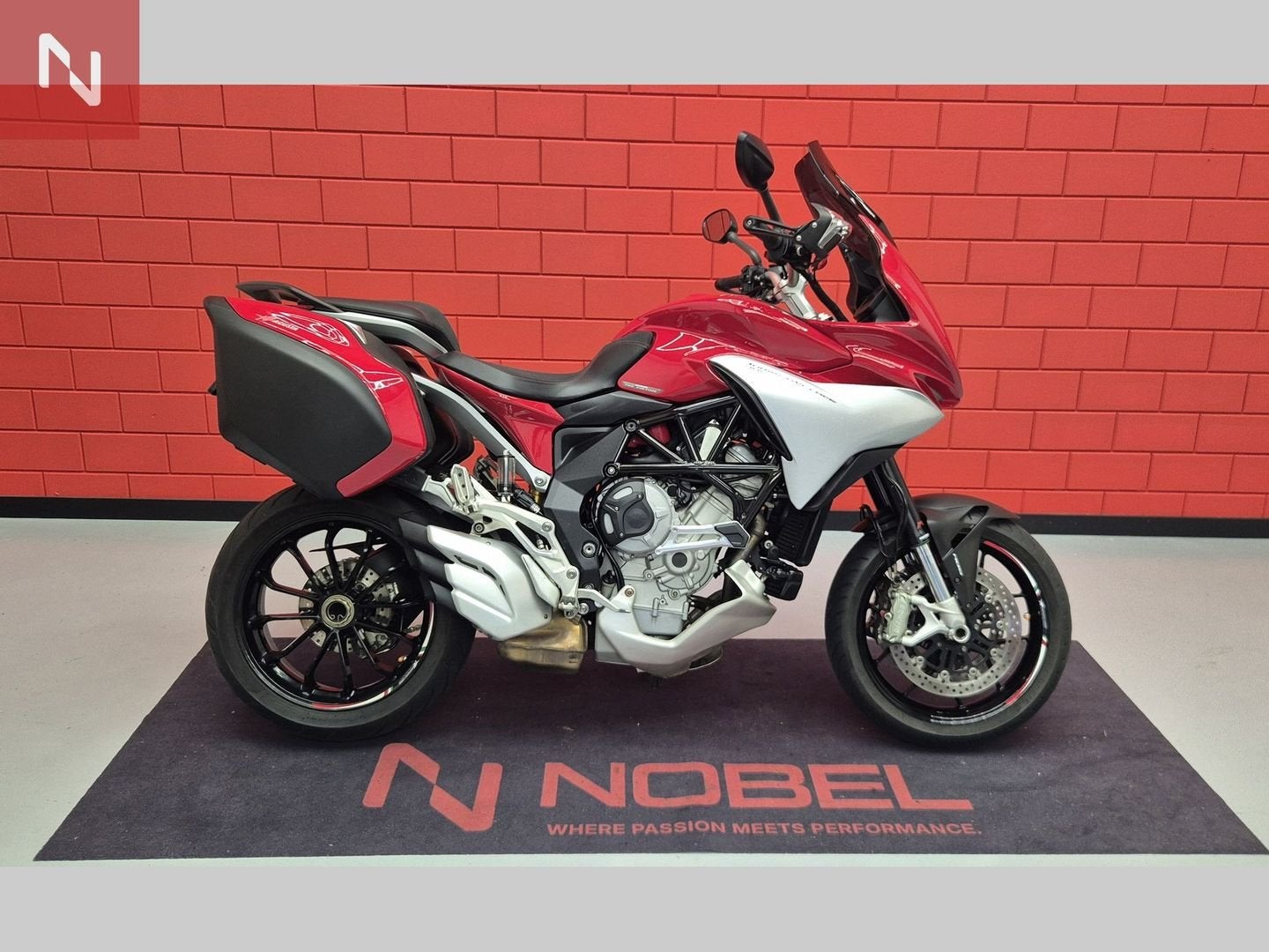 MV AGUSTA TURISMO VELOCE 800 RC (bj 2015), Motorrijbewijs A, Bedrijf, Meer dan 35 kW, Overig