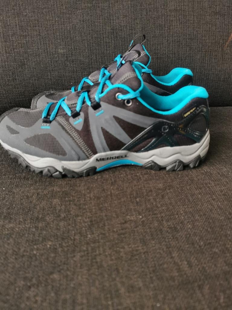 MERRELL wandelschoenen maat 40 zo goed als nieuw, Overige merken, Overige typen, Ophalen of Verzenden, Zo goed als nieuw