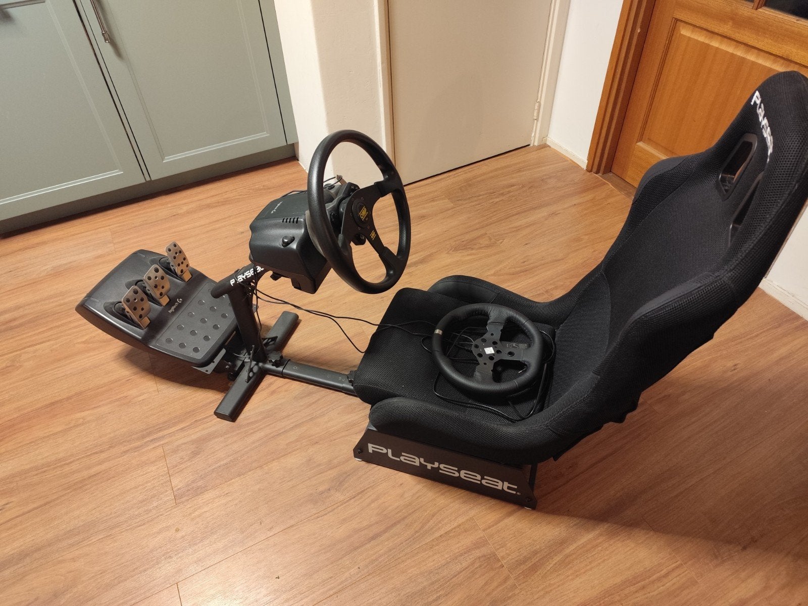 playseat izgst g920, Spelcomputers en Games, Ophalen, Zo goed als nieuw, Stuurtje of Sportattribuut, Xbox 360