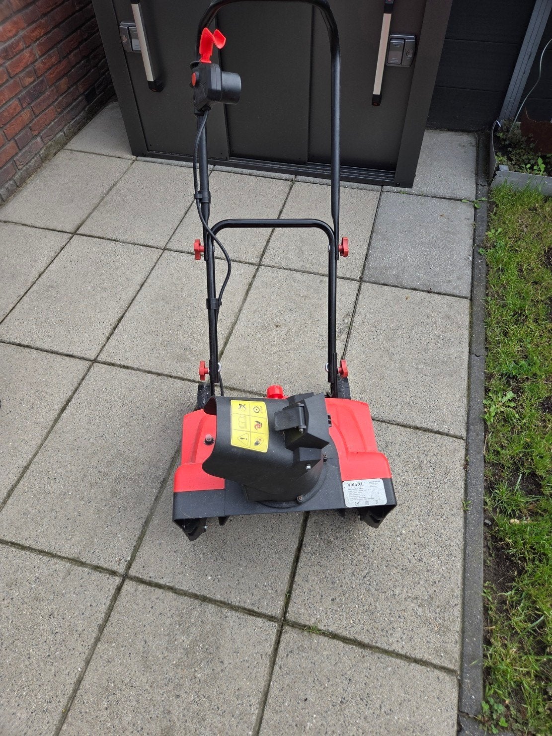 Elektrische sneeuwblazer 2000W - Zo goed als nieuw, Ophalen, Zo goed als nieuw