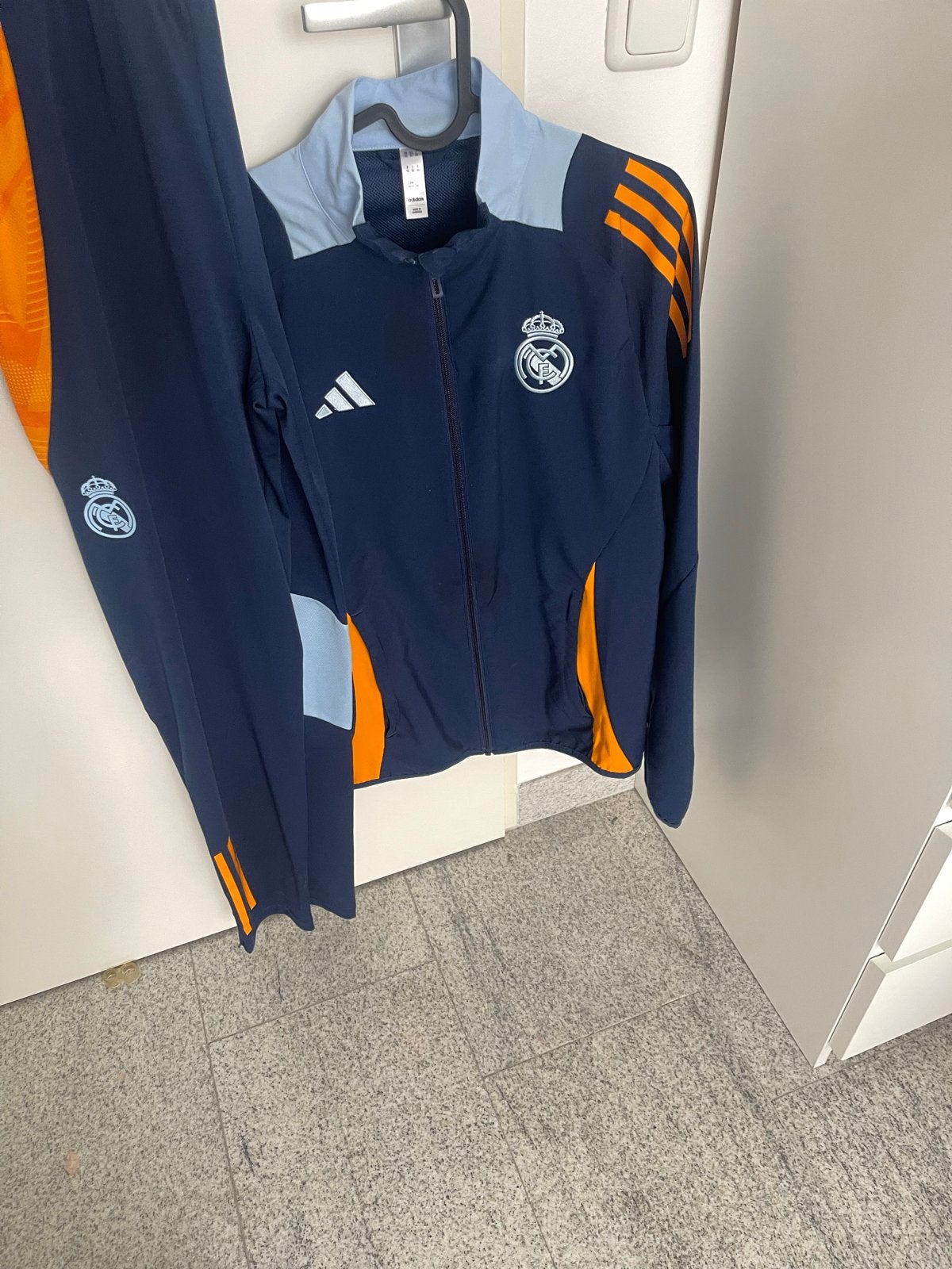 Real Madrid Trainingspak - Maat xS, Maat 38/40 (M), Blauw, Ophalen of Verzenden, Fitness of Aerobics