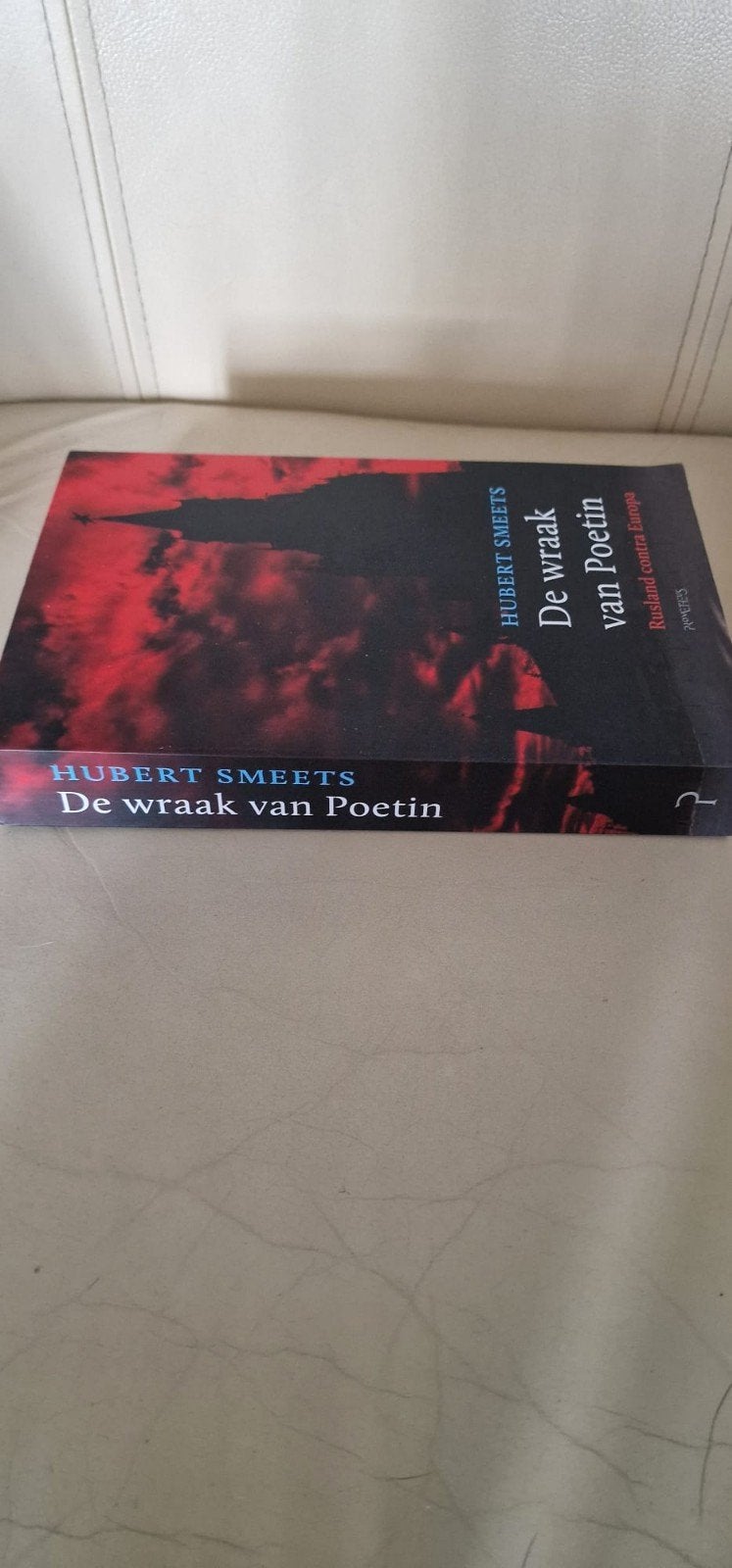 De wraak van Poetin - Hubert Smeets, Ophalen of Verzenden, Gelezen, Hubert Smeets, Nederland