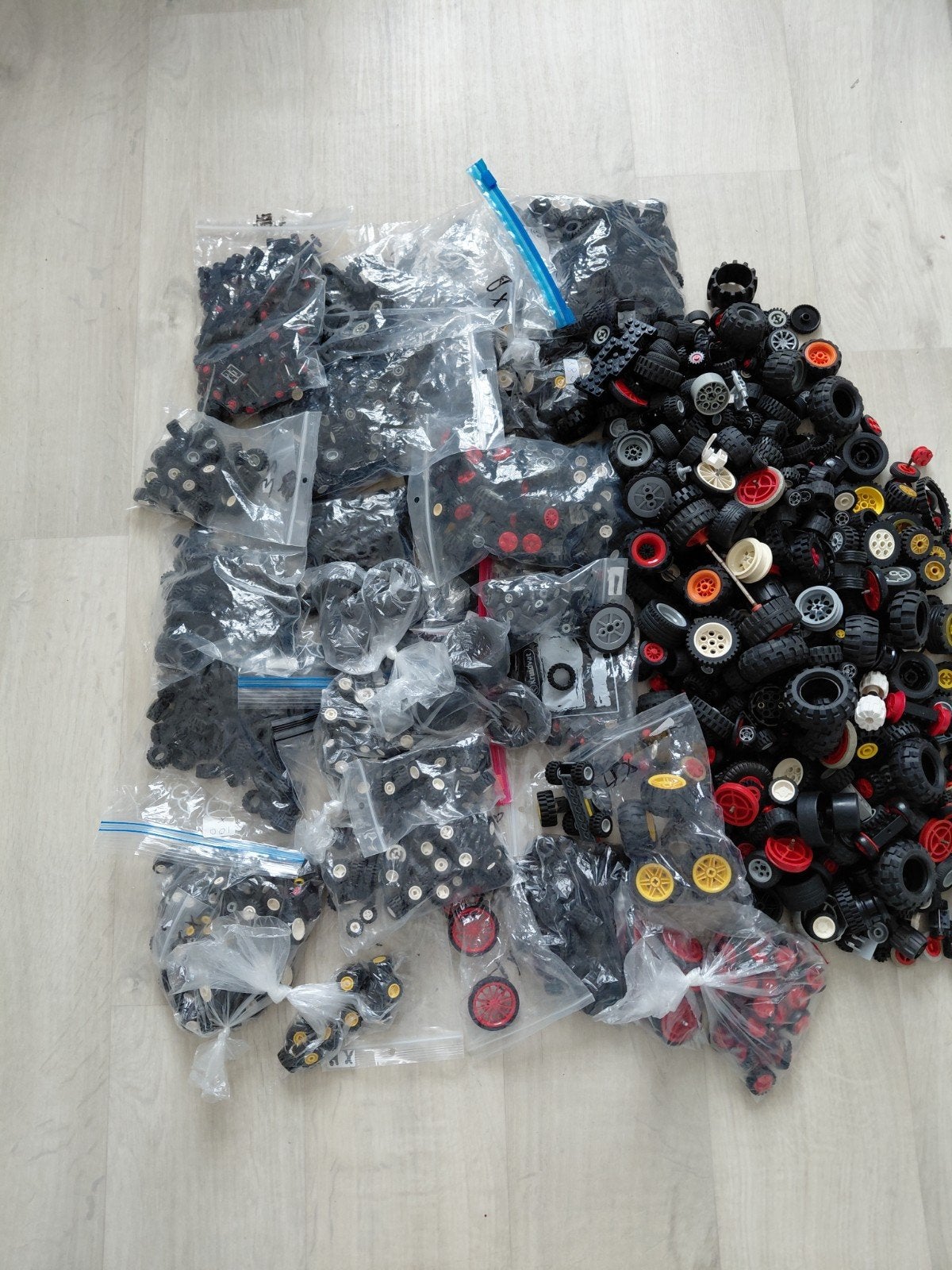 ruim 6 KILO Grote partij LEGO wielen en banden, Ophalen of Verzenden, Gebruikt, Overige merken