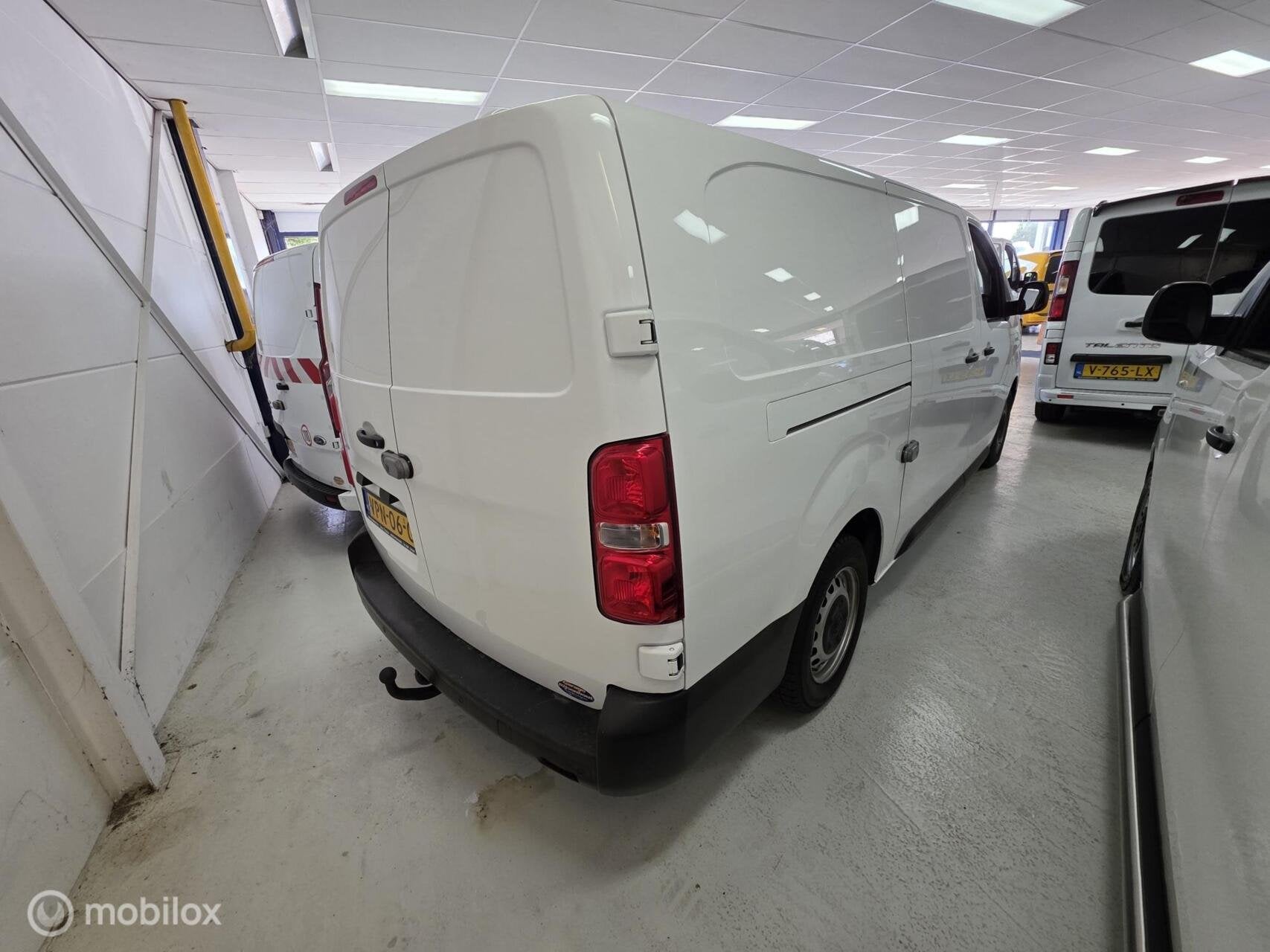 Toyota ProAce Worker 2.0 D-4D Airco Cruise P.Sensoren, Voorwielaandrijving, Gebruikt, Euro 6, 4 cilinders