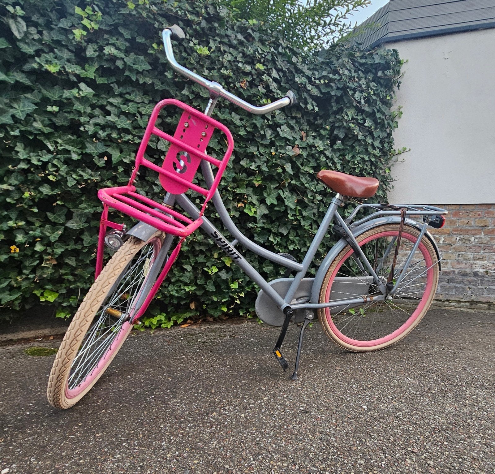 Meisjes fiets, Fietsen en Brommers, Terugtraprem, 22 inch, Gebruikt, Ophalen of Verzenden
