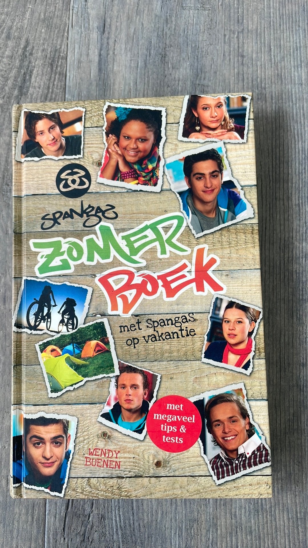 Wendy Buenen - Spangas zomerboek, Ophalen of Verzenden, Zo goed als nieuw, Wendy Buenen