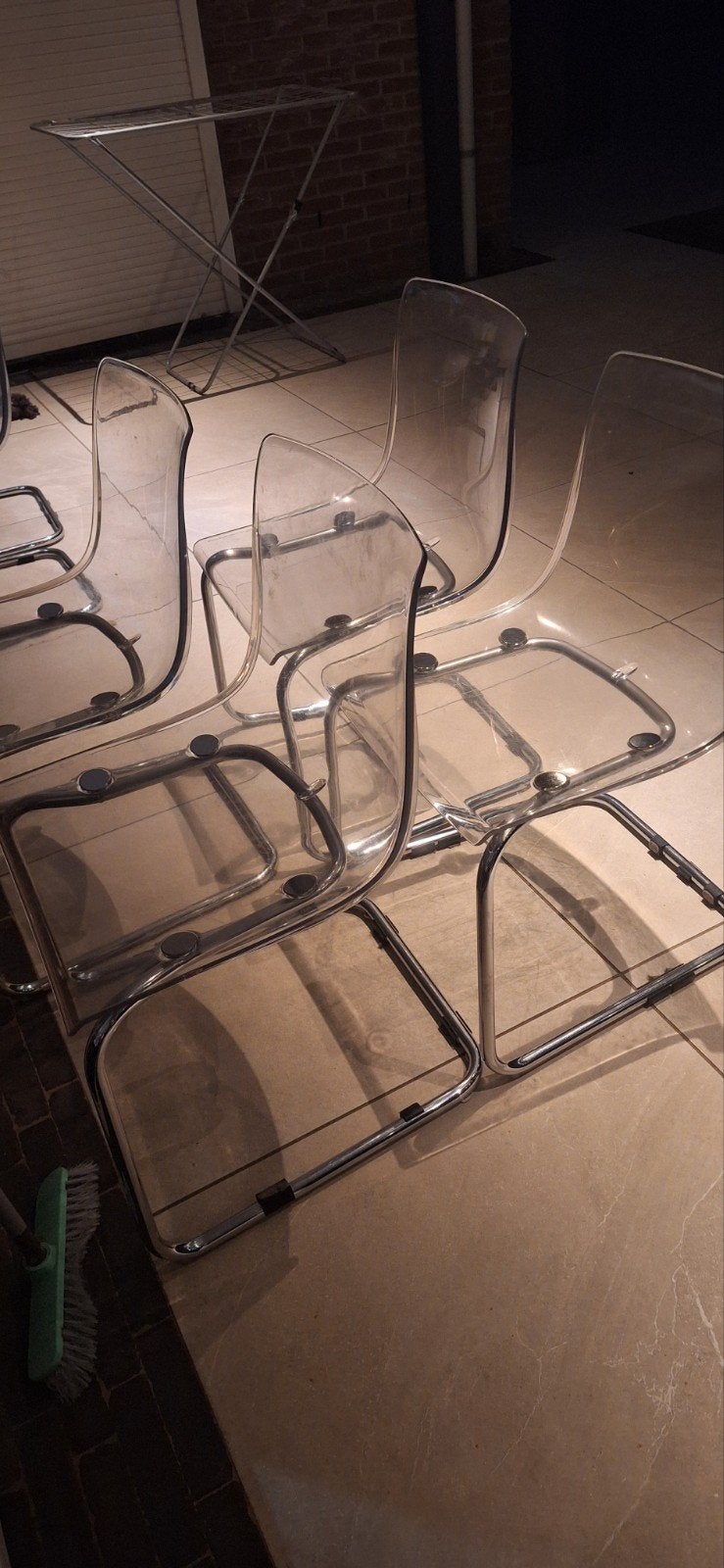 Set van 4 transparante stoelen met chromen onderstel, Overige kleuren, Modern, Transparant, Ophalen of Verzenden, Vier