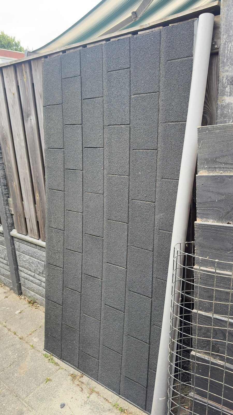 Dakbedekking schuur/tuinhuis, Overige materialen, Zwart, Zo goed als nieuw, Minder dan 5 m²
