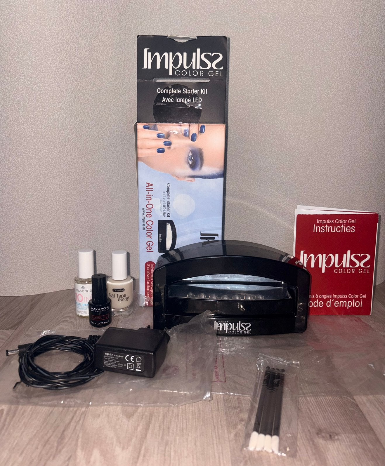 Complete Impulss LED Gelnagel Starterkit + Gratis Lakjes!, Ophalen of Verzenden, Zo goed als nieuw, Handen en Nagels, Toebehoren