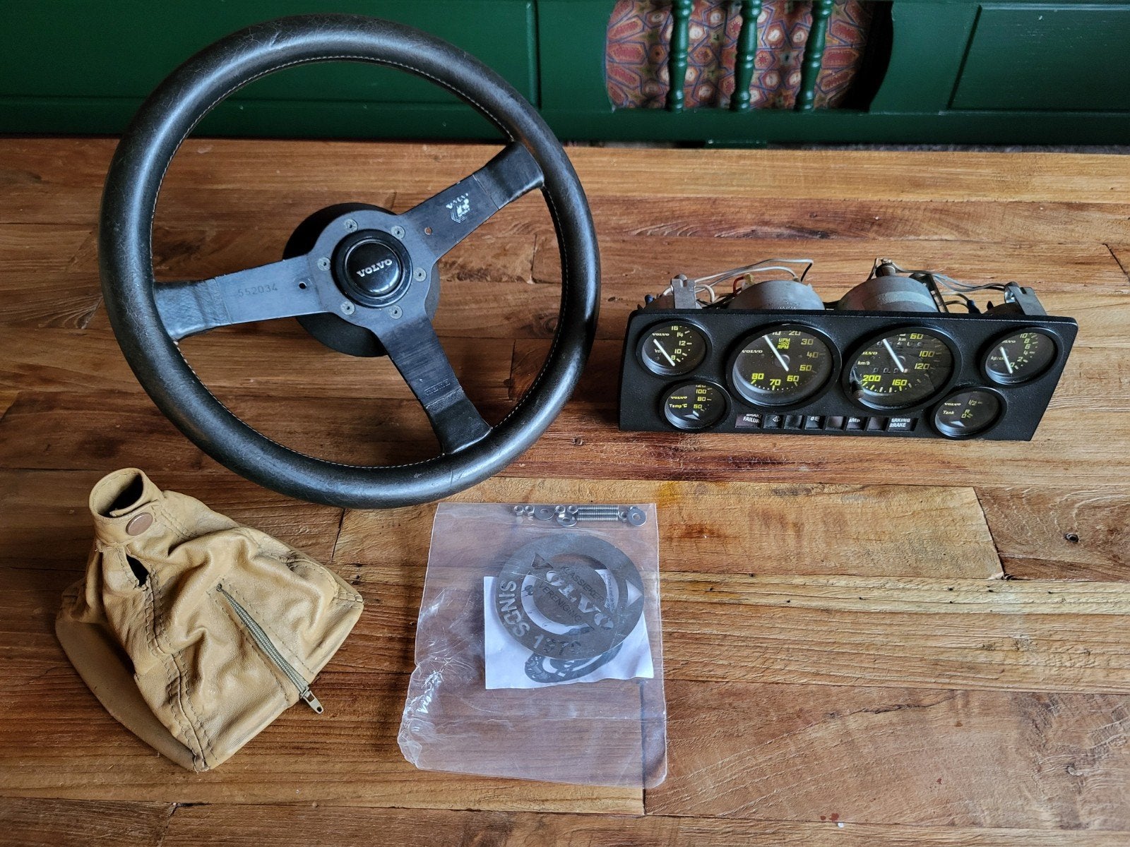 Volvo 242 GT instrumentencluster + Volvo R stuur en meer, Ophalen, Gebruikt, Volvo