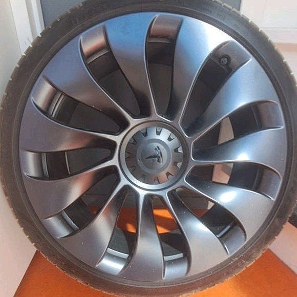 Tesla model y 21 inch velg uberturbine performance, Ophalen, Gebruikt, Amerikaanse onderdelen