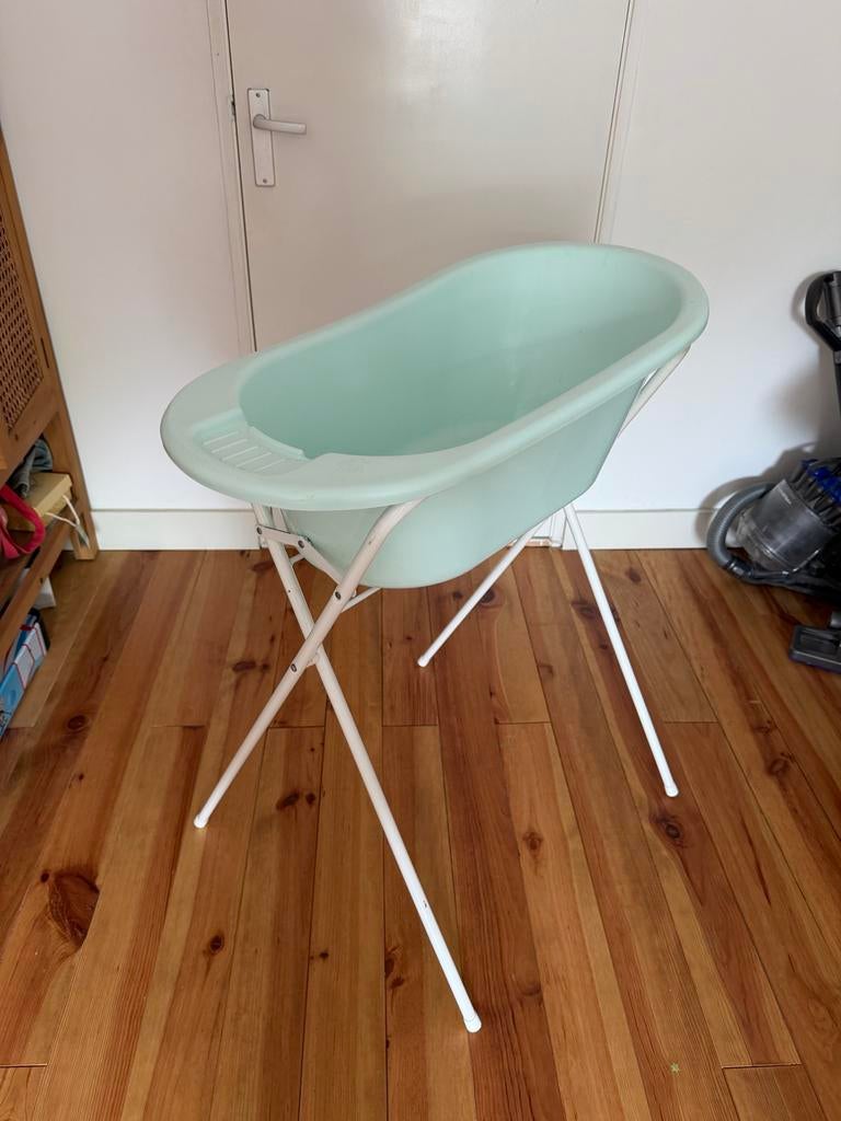 Babybadje met standaard - Lichtgroen, Overige merken, Ophalen of Verzenden, Zo goed als nieuw, Badje
