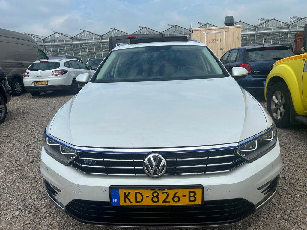 Volkswagen Passat Variant | 2016 | 1.4 TSI GTE Highline | Au, Gebruikt, Wit, Hybride Elektrisch/Benzine, 1600 kg
