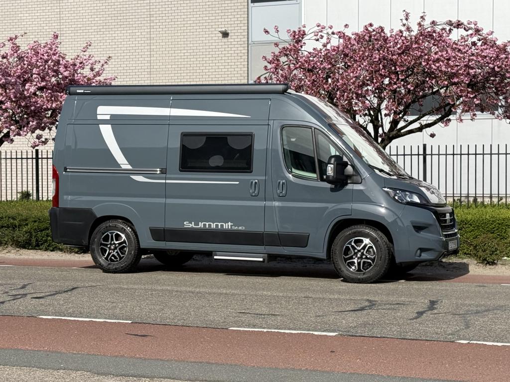 Pössl Summit 540 140PK AUT 2023 30.000KM, Caravans en Kamperen, Campers, Ringverwarming, Fiat, Pössl, Tot en met 2