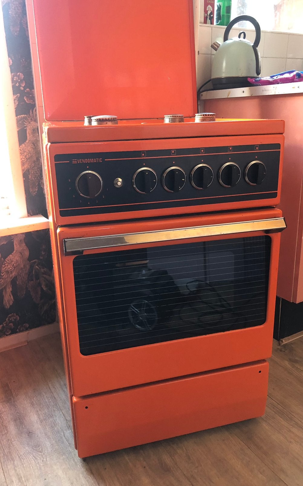 Prachtig retro vintage fornuis, oranje, Vendomatic, Witgoed en Apparatuur, Ophalen, Gebruikt, Hete lucht, 4 kookzones