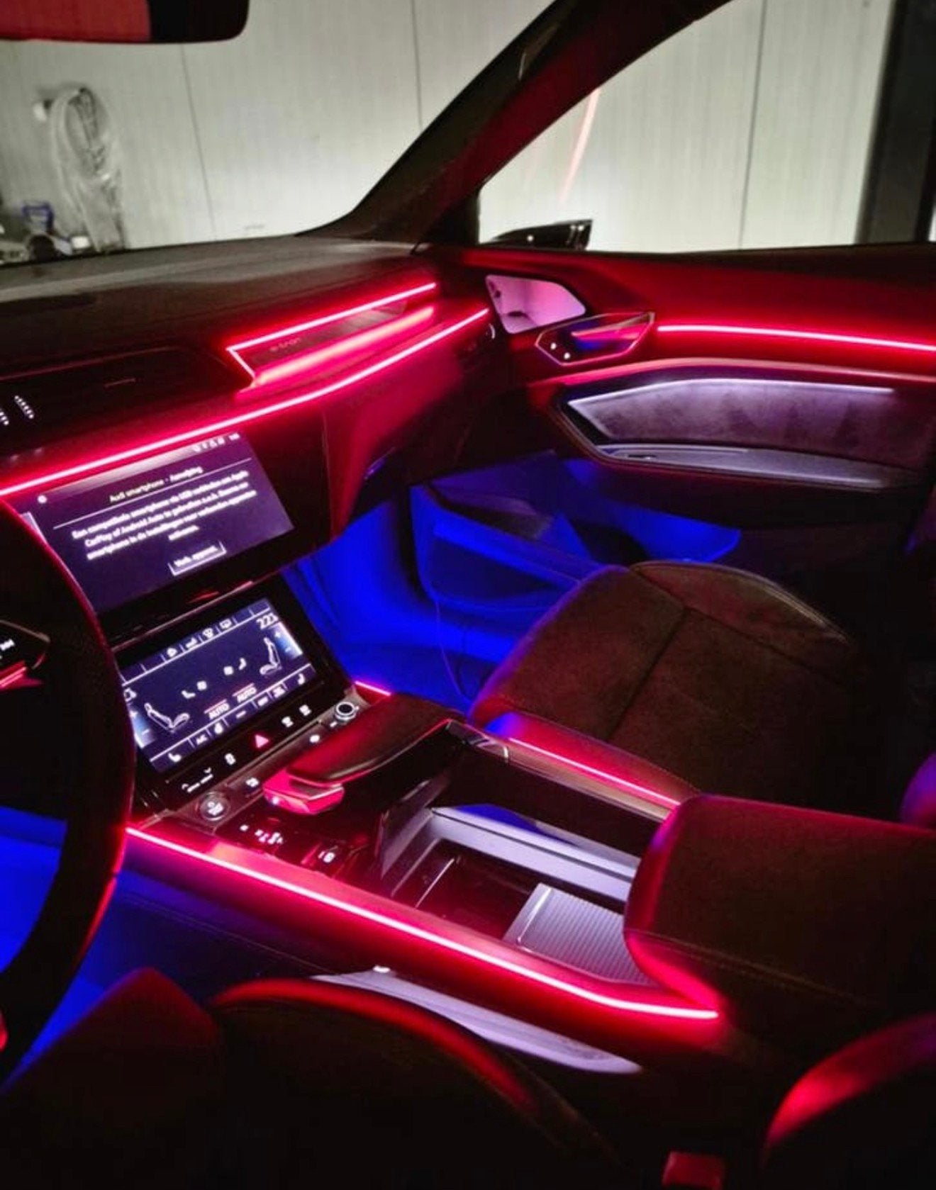 Auto Sfeerverlichting Inbouwen| Ramen Tint|LUD Custom Studio, Ophalen