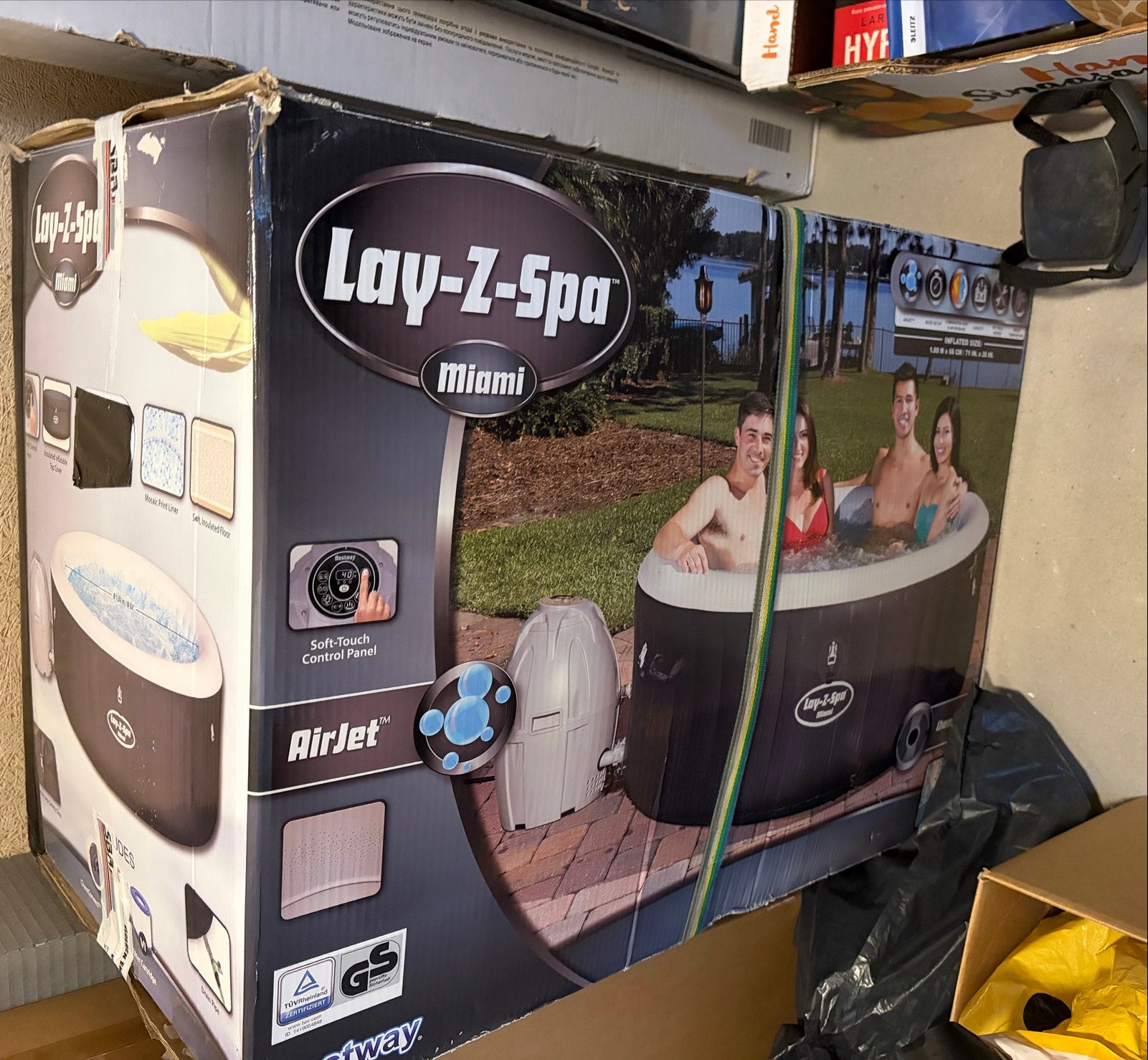 Opblaasbare Jacuzzi 1.32m, Tuin en Terras, Bubbelbaden en Hottubs, Gebruikt, Opblaasbaar, Afdekzeil, Ophalen