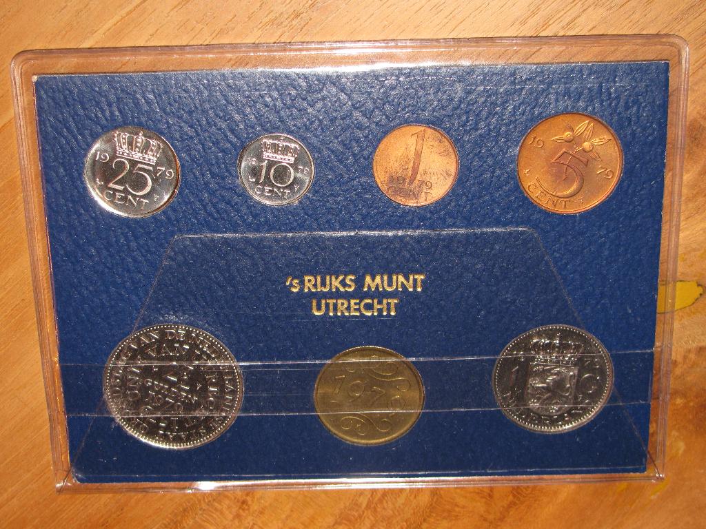 Fdc jaarset 1979 keurig setje alle munten uitgegeven in 1979, Ophalen of Verzenden, Koningin Juliana, Overige waardes, Setje