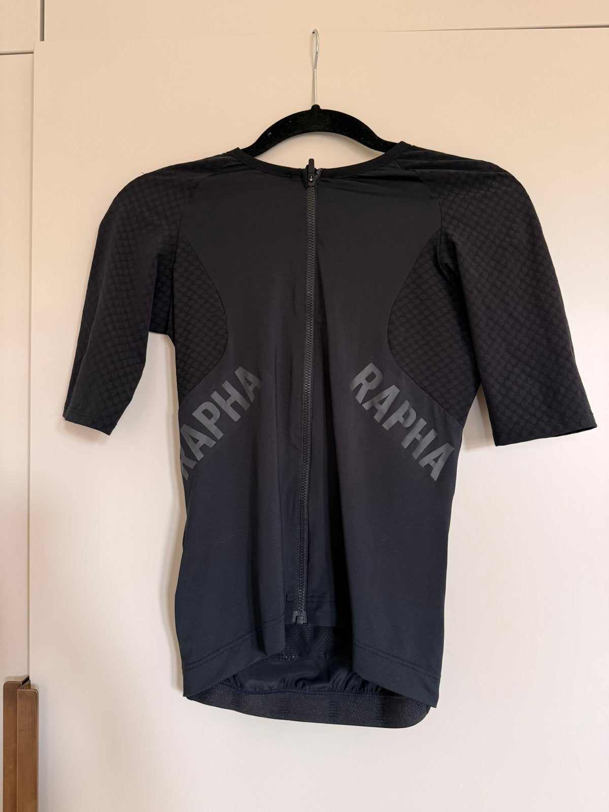 Rapha Women’s Pro Team Aero Jersey - Size  S, S, Ophalen of Verzenden, Zo goed als nieuw, Dames
